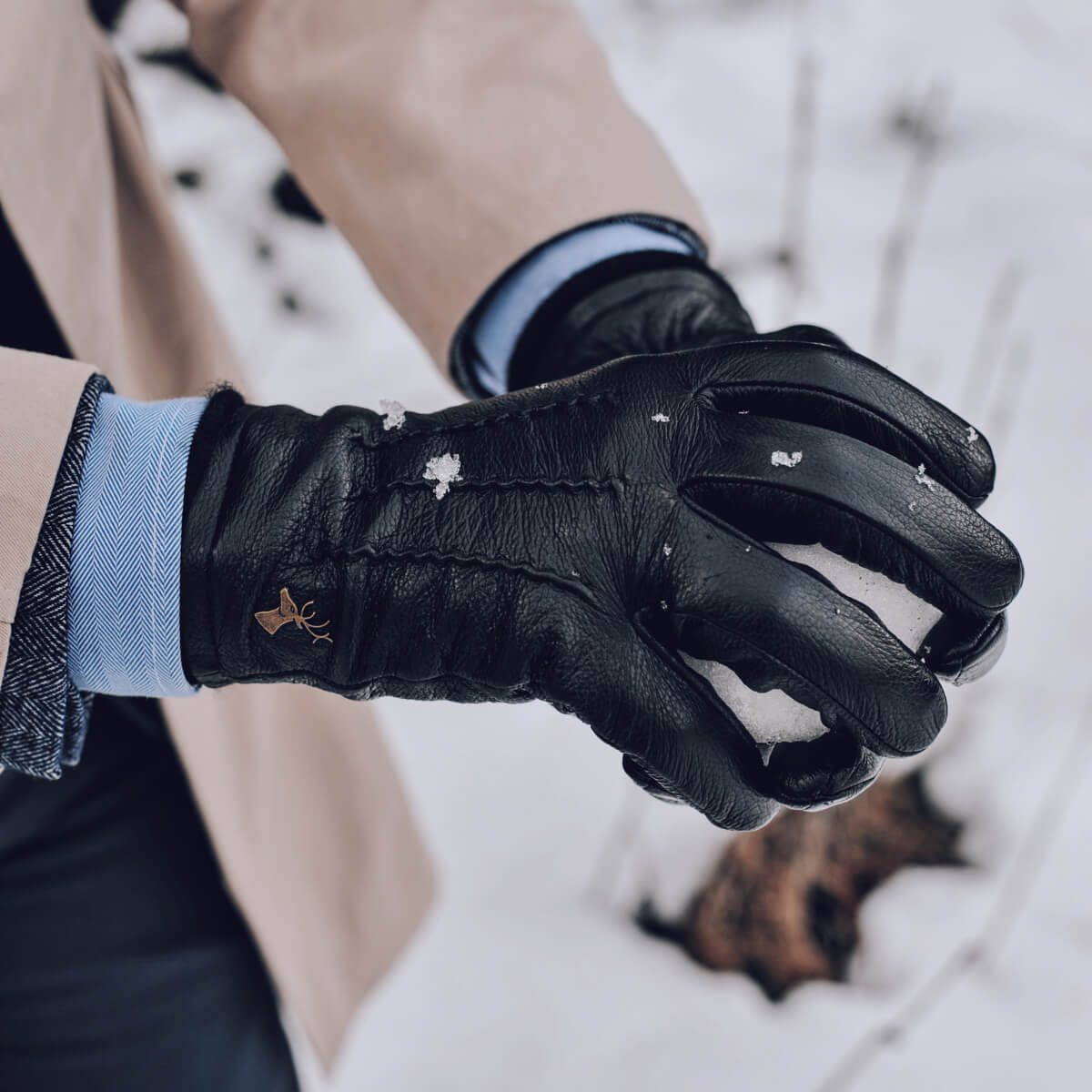 Harvey (black) - Goatskin leather gloves with luxurious wool lining & touchscreen feature - Image 10