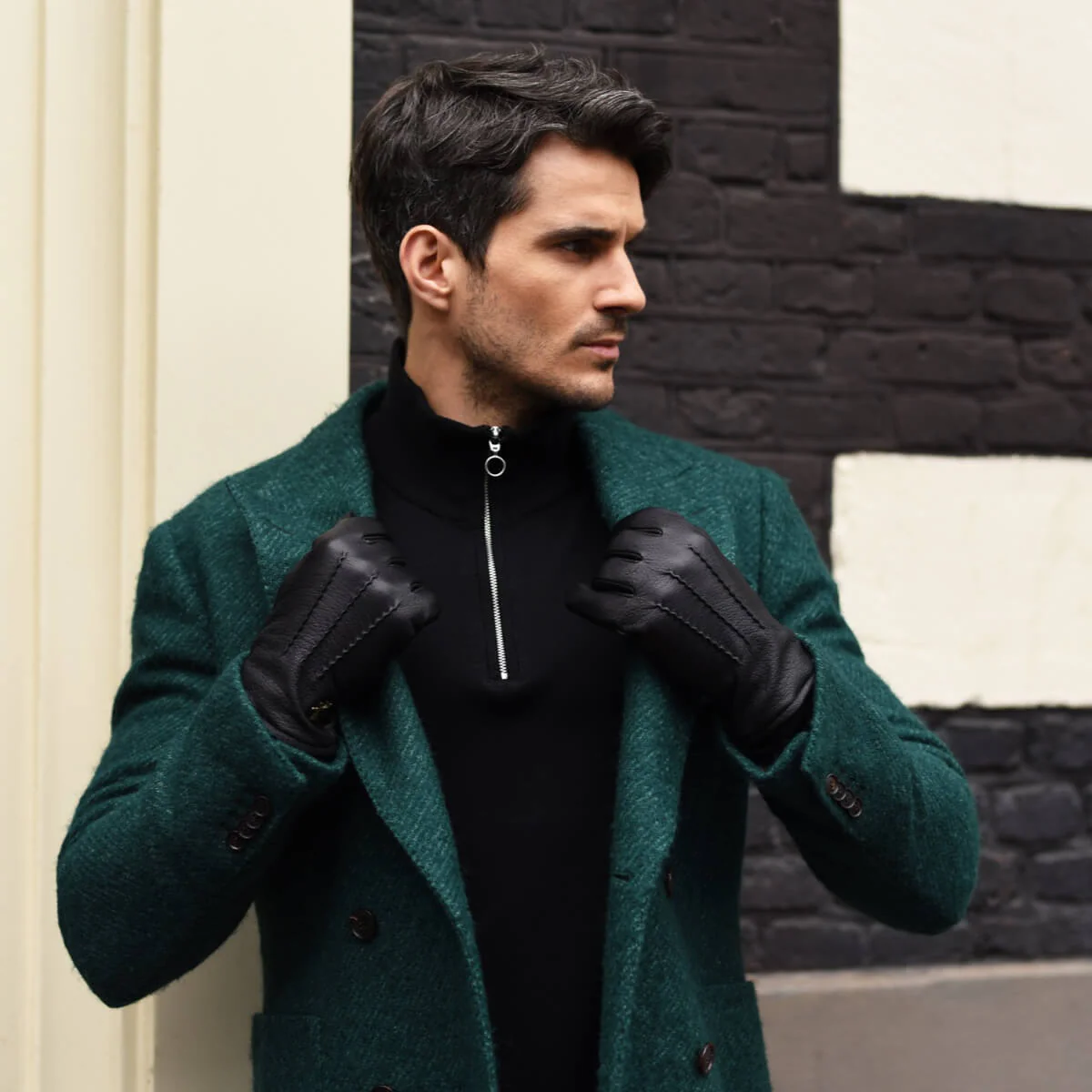 Harvey (black) - Goatskin leather gloves with luxurious wool lining & touchscreen feature - Image 11