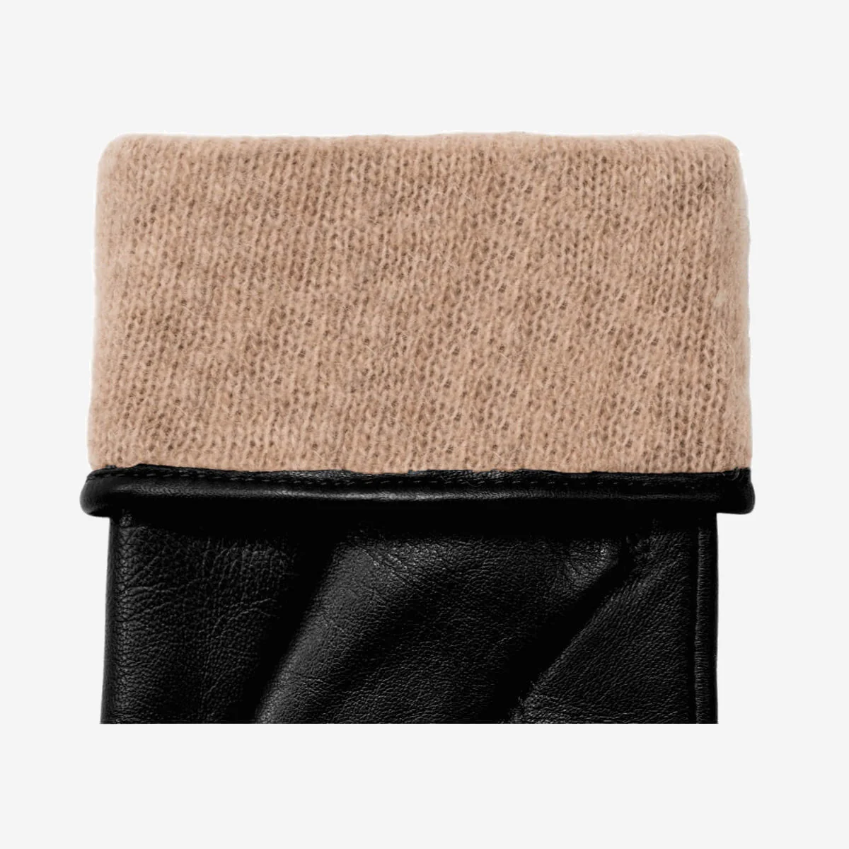 Ivy (black) – Sheepskin leather gloves with wool/cashmere lining & touchscreen feature - Image 4