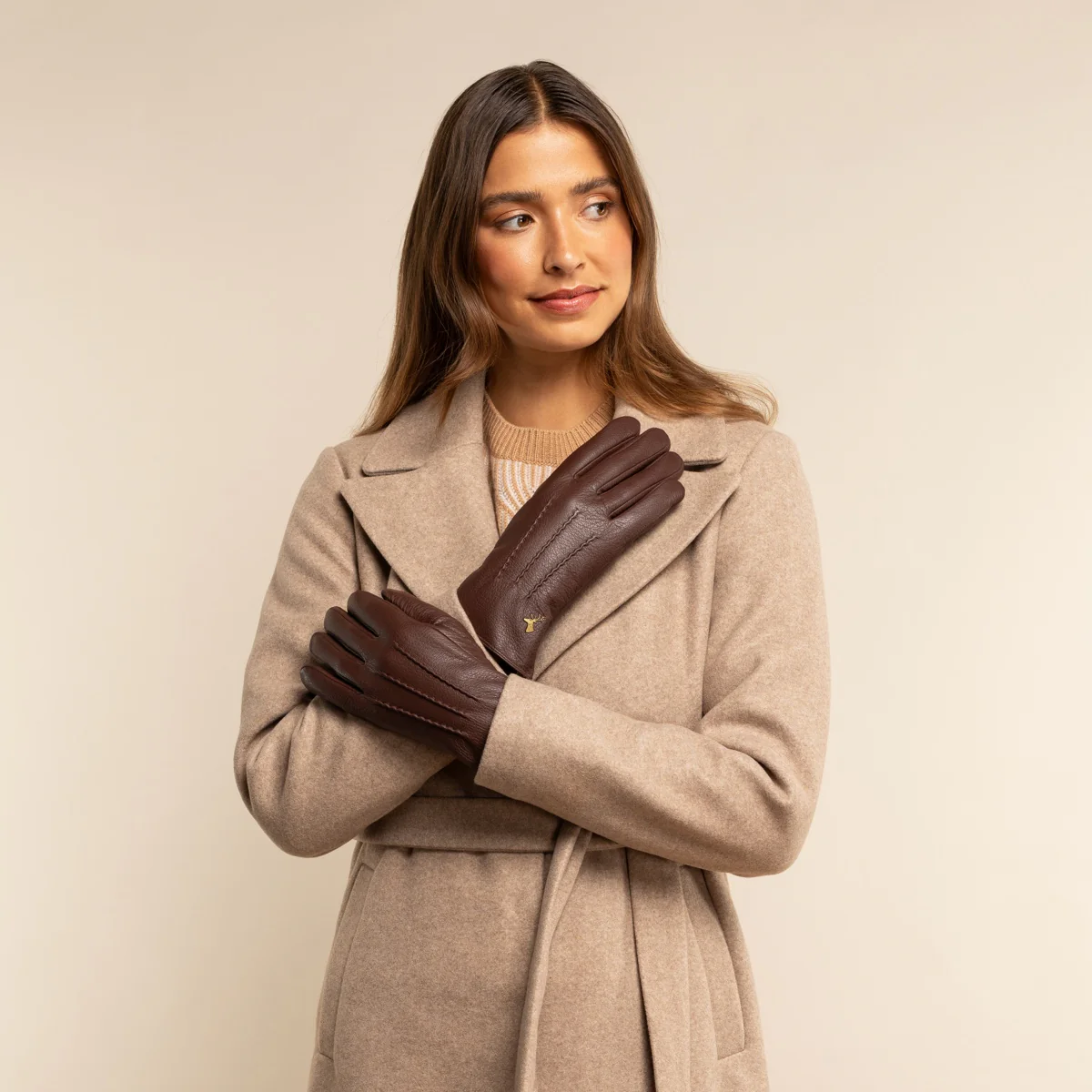 Julia (brown) - Goatskin leather gloves with luxury faux fur lining & touchscreen feature - Image 6
