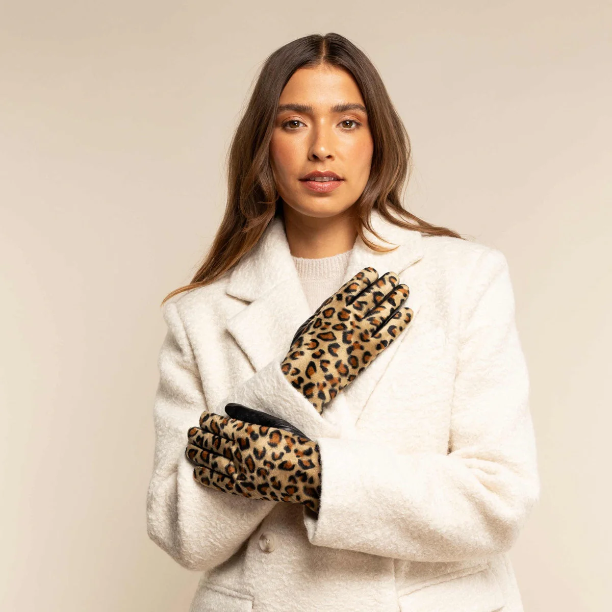 Leopard (yellow) - Sheepskin leather gloves with warm fleece lining & touchscreen feature - Image 13