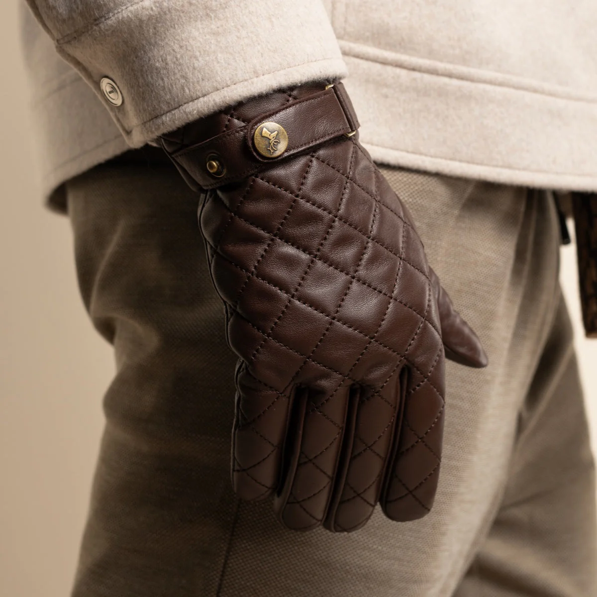Smith (brown) - Sheepskin leather gloves with snap closure & touchscreen feature - Image 10