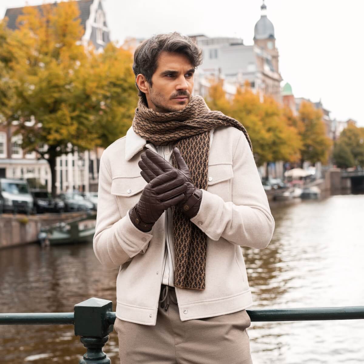 Smith (brown) - Sheepskin leather gloves with snap closure & touchscreen feature - Image 14