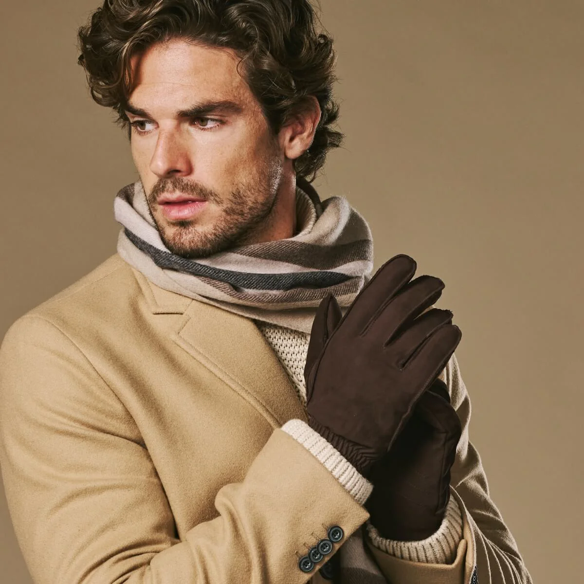 Winston (dark brown) - Men’s nubuck leather gloves with thick primaloft lining and snap button closure - Image 9